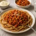 Zo maak je een lichte, groenterijke bolognese met volkoren spaghetti die echt rijk smaakt